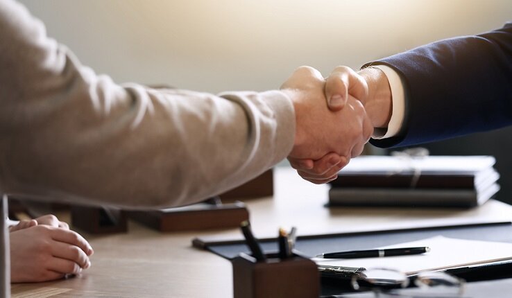 It's best to have a steady job and employment, but you can still qualify for a loan without a fulltime job.