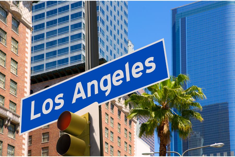 auto title loan rates and payment amounts for the best lender near me in the City of Angels.