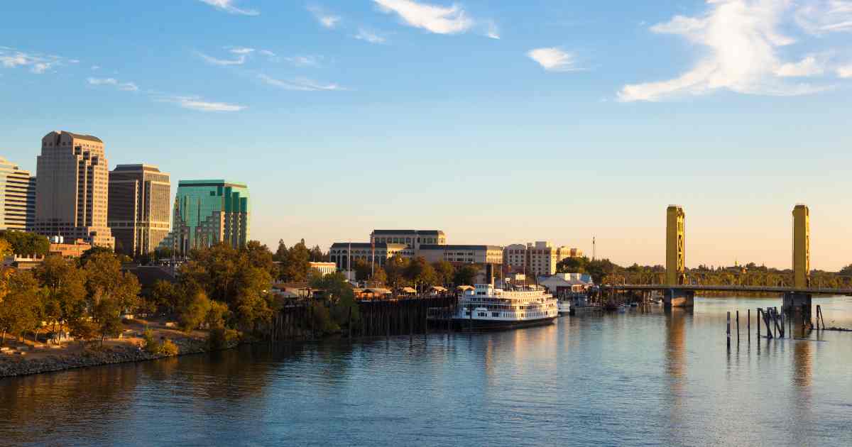 The Tower Bridge over the Sacramento River